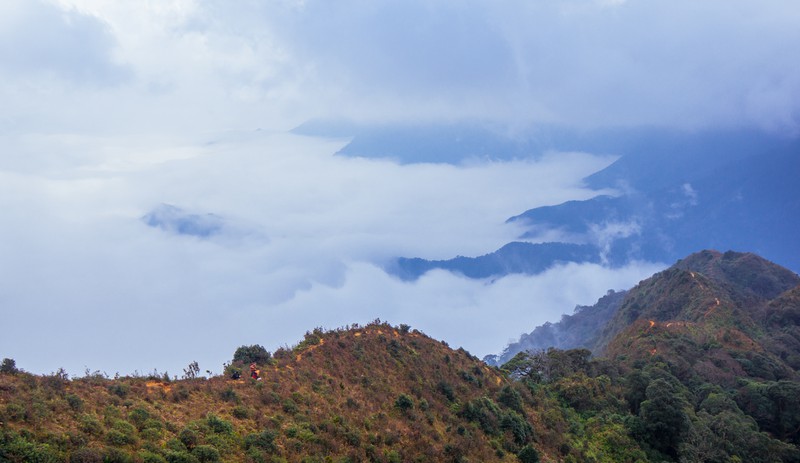 leo nui (trekking) - chinh phuc, kham pha, vuot qua gioi han ban than hinh 1
