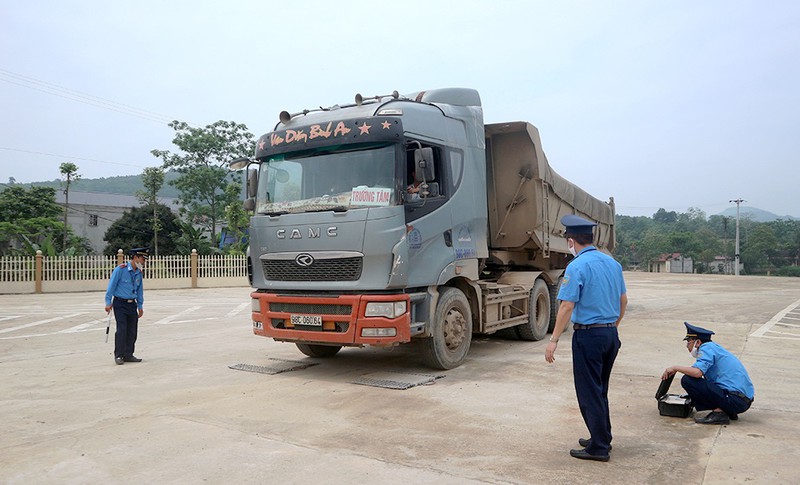 don suc "chong giac" covid-19, dung "buong" chong xe qua tai  hinh 4