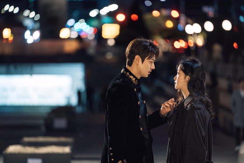 lee min ho bi che dien do, kim go eun chua thoat bong "goblin"? hinh 3