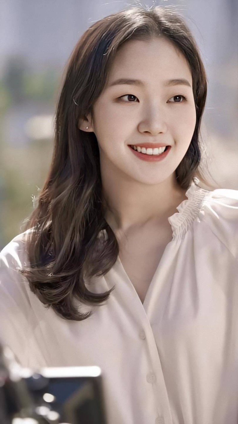 lee min ho bi che dien do, kim go eun chua thoat bong "goblin"? hinh 10