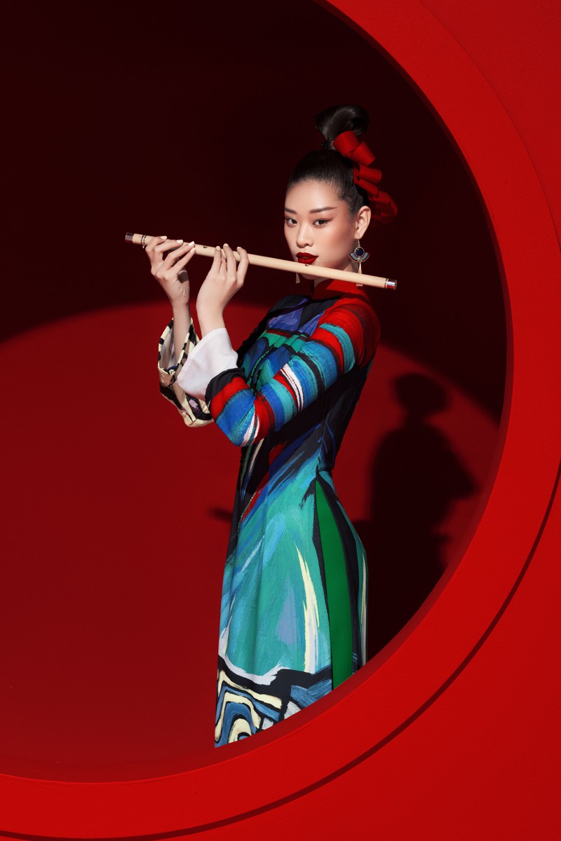hoa hau khanh van chon ao dai la trang phuc dan toc tai miss universe 2020 hinh 5