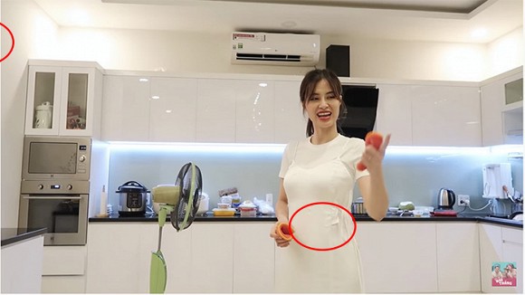 chuyen showbiz: dong nhi phat tuong, lo vong 2 "lum lum" ro ret hinh 1