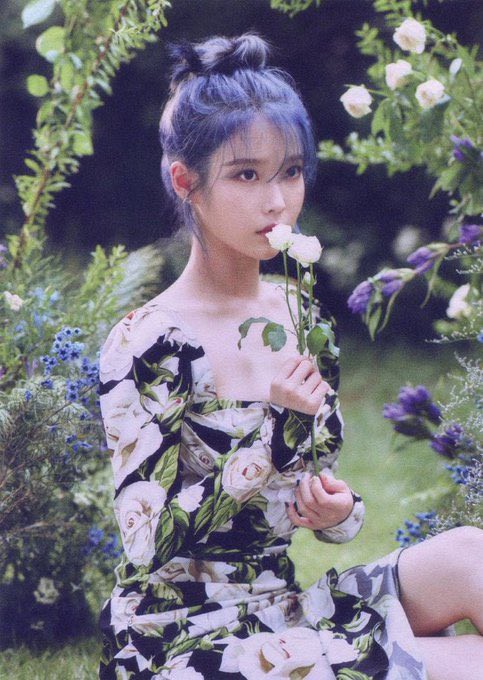 "nu hoang nhac so" iu hop tac suga (bts), tai xuat duong dua kpop thang 5 hinh 2