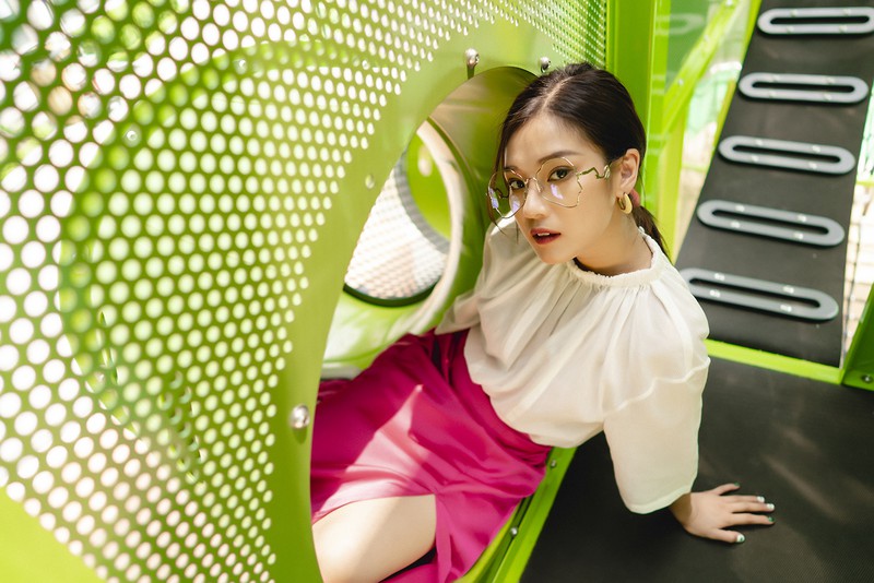 hoang yen chibi bien hoa voi phong cach thoi trang ca tinh hinh 18