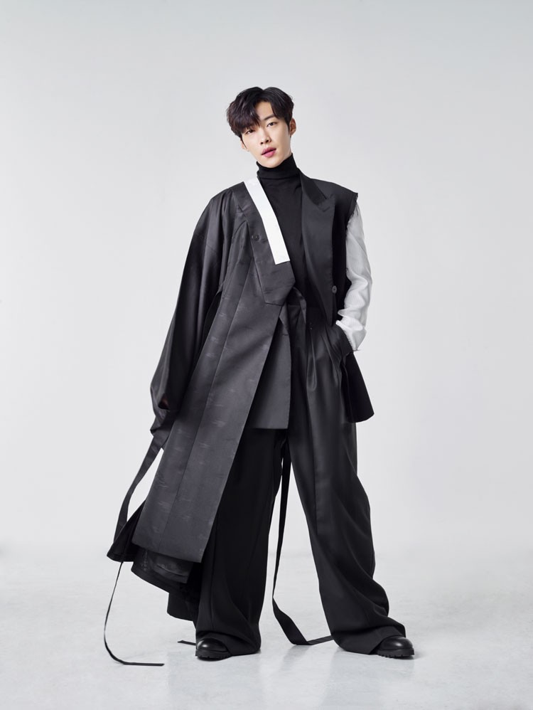 ngo ngang man day thi thanh cong cua "can ve" woo do hwan  hinh 13