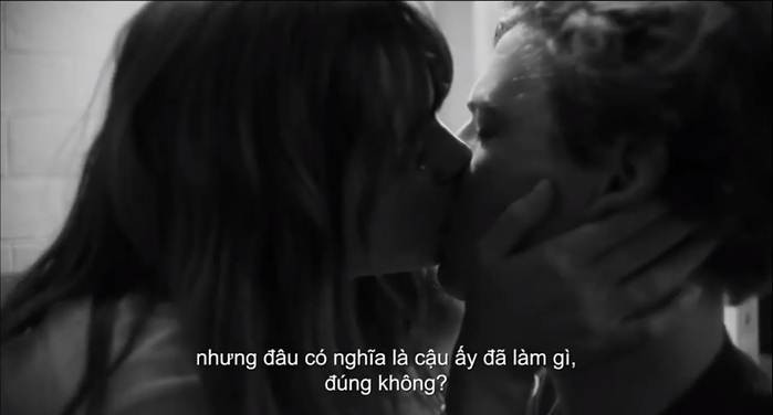 trailer "ke truc dem" thu hut voi su gop mat cua "bond girl" boc lua hinh 5