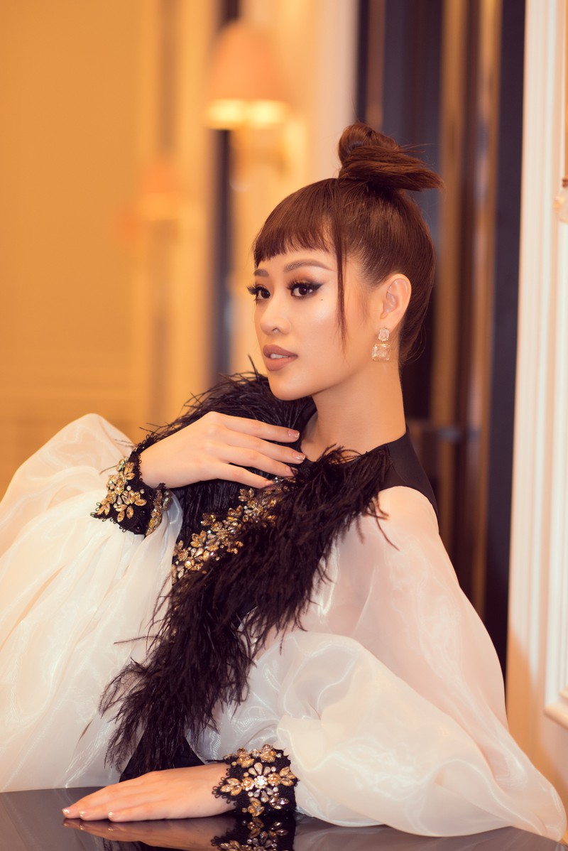 hoa hau khanh van va a hau kim duyen do sac mot chin mot muoi hinh 11