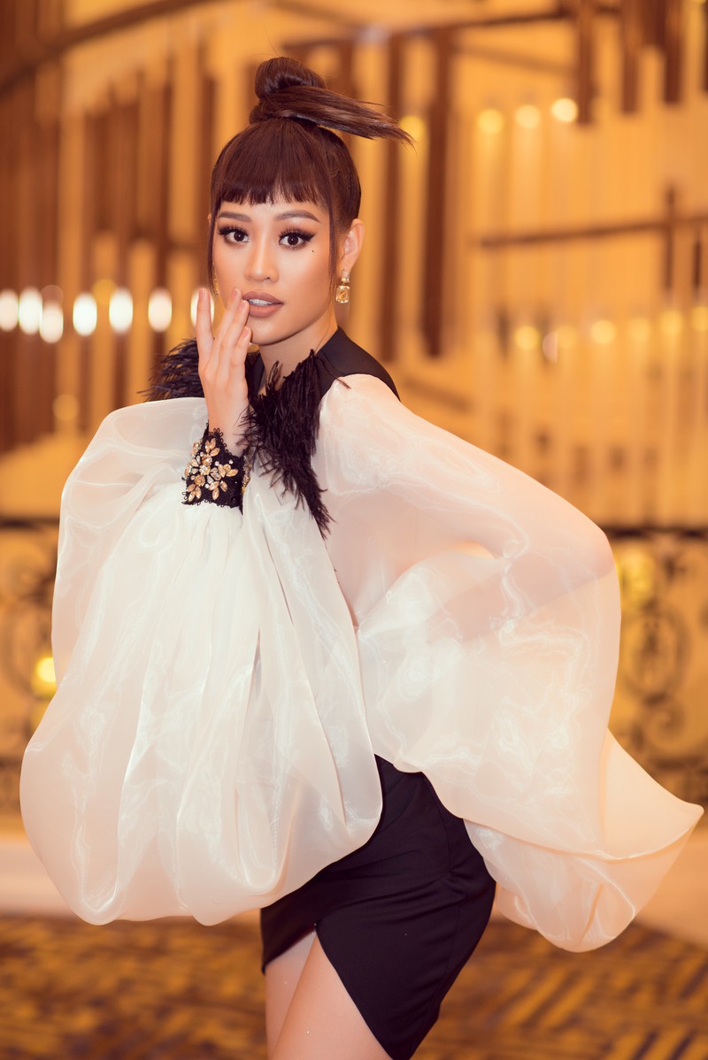 hoa hau khanh van va a hau kim duyen do sac mot chin mot muoi hinh 13