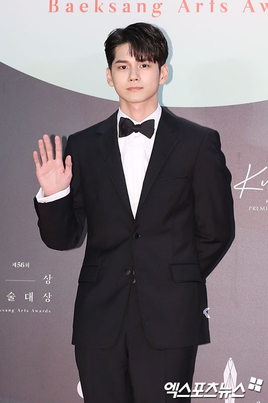 hyun bin, park seo joon lich lam tren tham do le trao giai baeksang  hinh 11