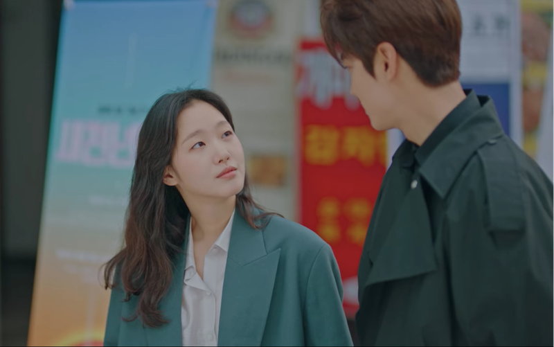 quan vuong bat diet ket thuc dep: lee min ho, kim go eun hanh phuc ben nhau hinh 9