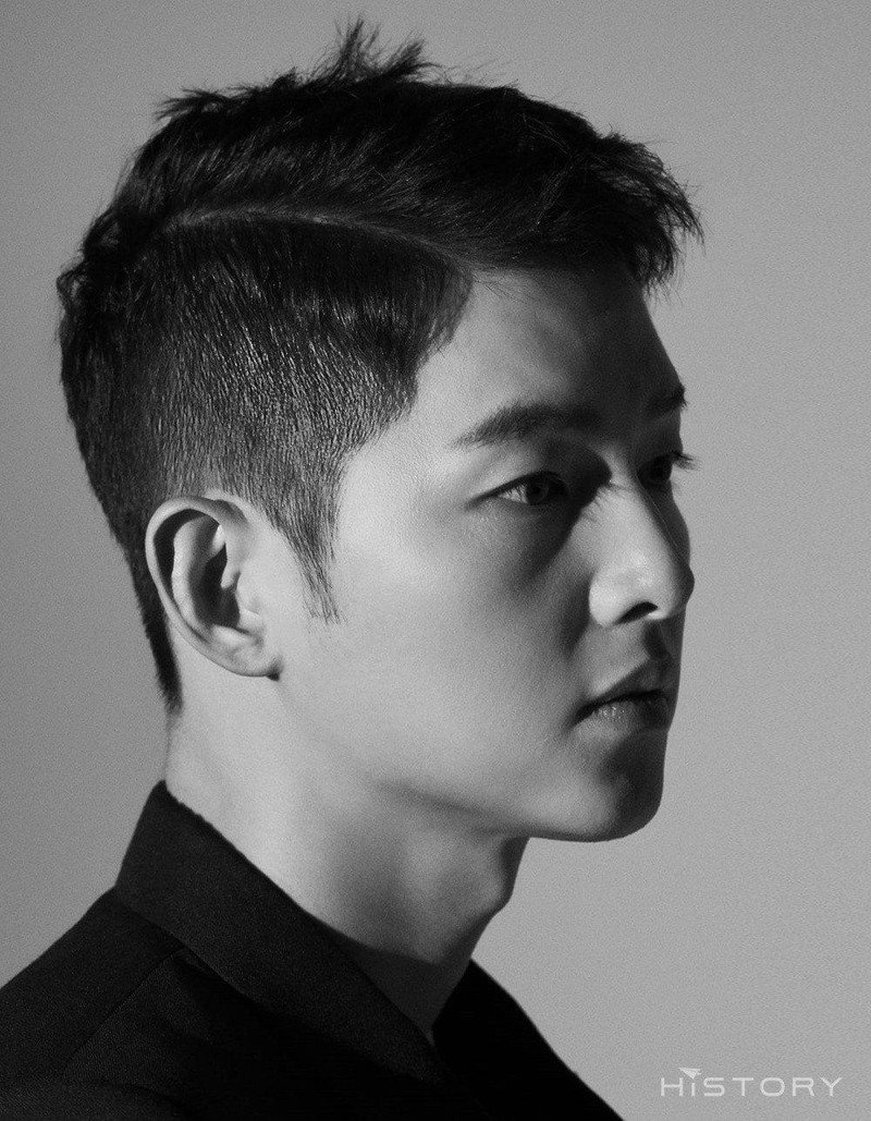 song joong ki tai xuat dien trai, trai long ve cuoc song hau ly hon song hye kyo hinh 8