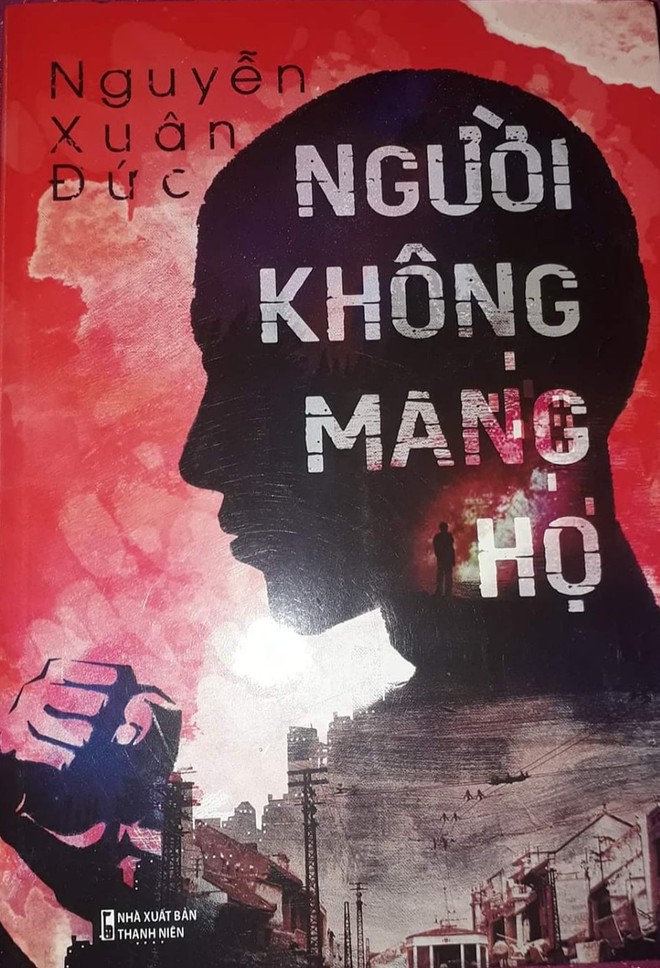 nha van xuan duc viet "nguoi khong mang ho" qua doi hinh 2