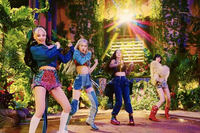 mv blackpink chinh thuc can moc 100 trieu luot xem, xo do ky luc bts hinh 2