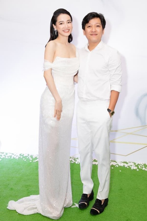 chuyen showbiz: ho ngoc ha khoe thu tinh "ngot nhu mia lui" cua kim ly hinh 8