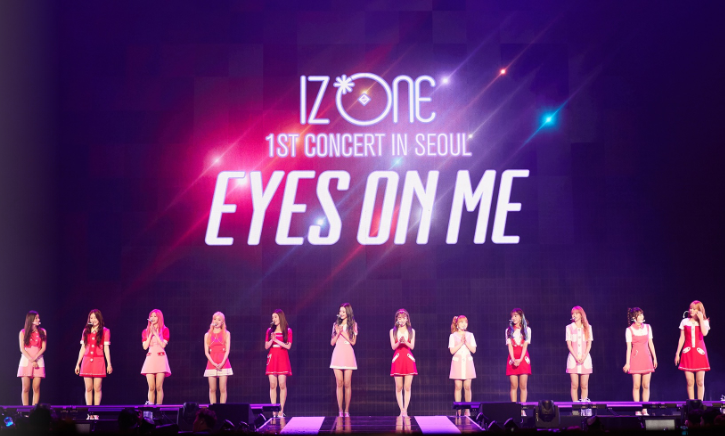 eyes on me: chan thuc, xuc dong ve mot iz*one khan gia chua tung biet hinh 1