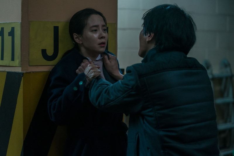 "ke xam nhap" cua song ji hyo co xung la "get out" phien ban han quoc? hinh 8