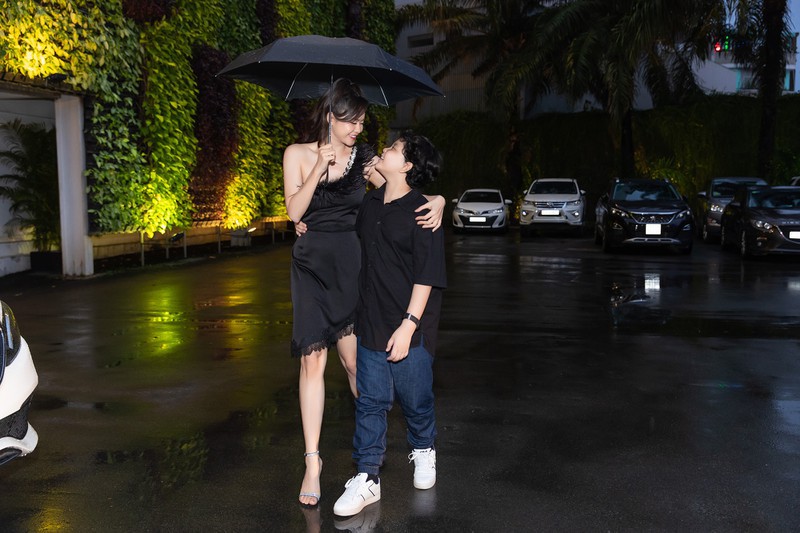 chuyen showbiz: khanh thi phan hoi truoc nghi van chuan bi cuoi  hinh 3