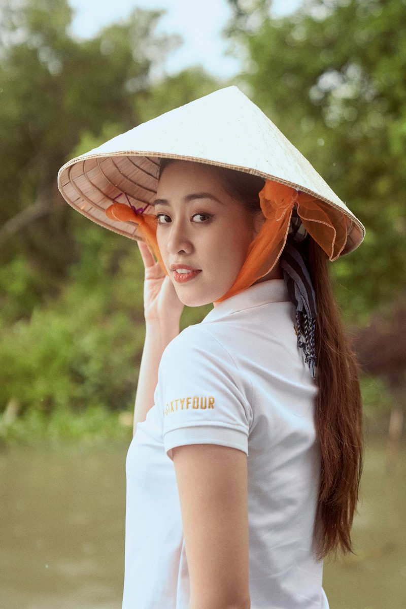hoa hau khanh van thich thu tao dang trong bo anh "cay nha la vuon" hinh 3