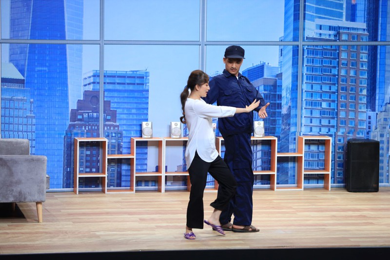 giau phan hien tham gia "on gioi", khanh thi xuat sac doat cup  hinh 5
