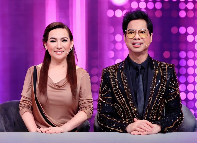 ngoc son tiet lo tung xao xuyen truoc ve dep cua phi nhung hinh 1