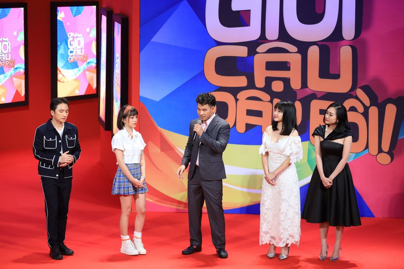 phan manh quynh gianh cup "on gioi" nho moi tinh "phi cong - may bay" hinh 1