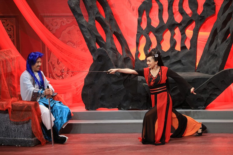 phan manh quynh gianh cup "on gioi" nho moi tinh "phi cong - may bay" hinh 9