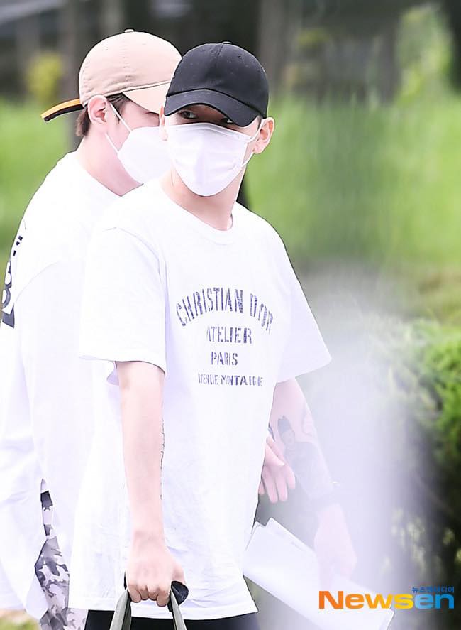 nam ca si zico chinh thuc len duong nhap ngu  hinh 1