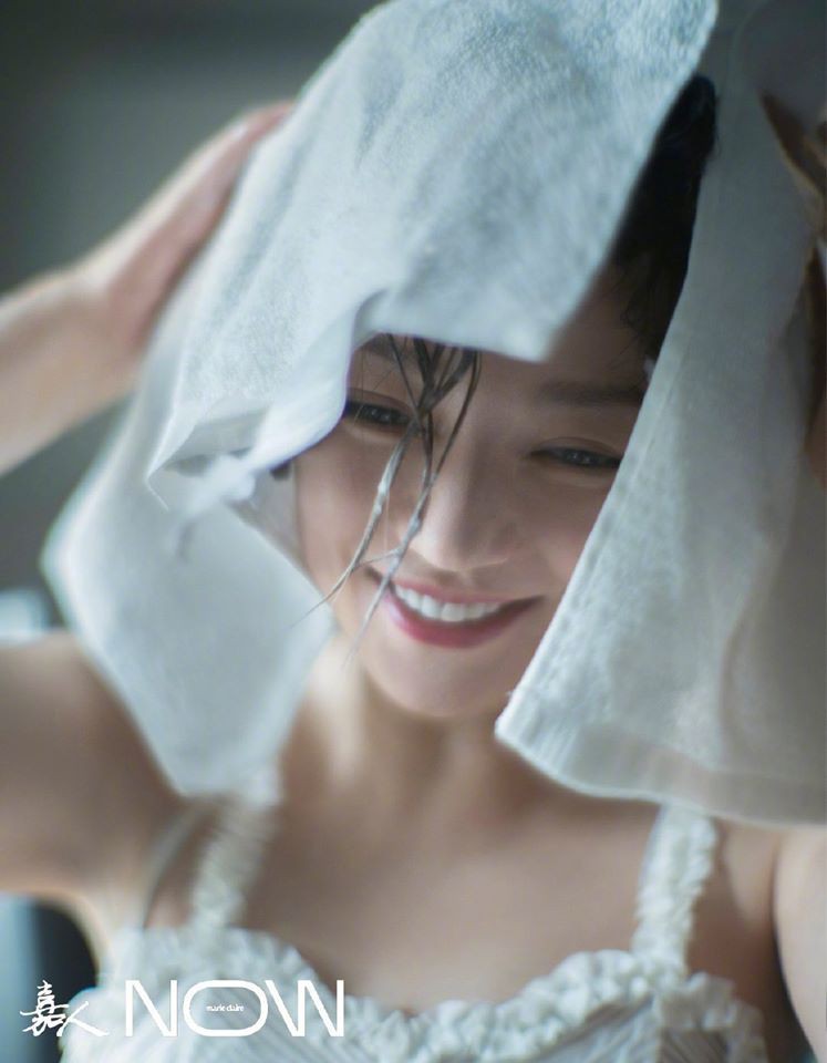 trieu vy gay ngo ngang voi nhan sac tre trung nhu gai doi muoi o tuoi 44 hinh 2
