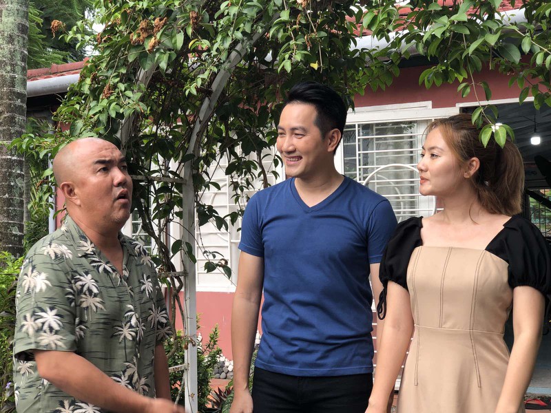 nguyen phi hung lan dau bay to quan diem ve tin don cap ke bau show hinh 1