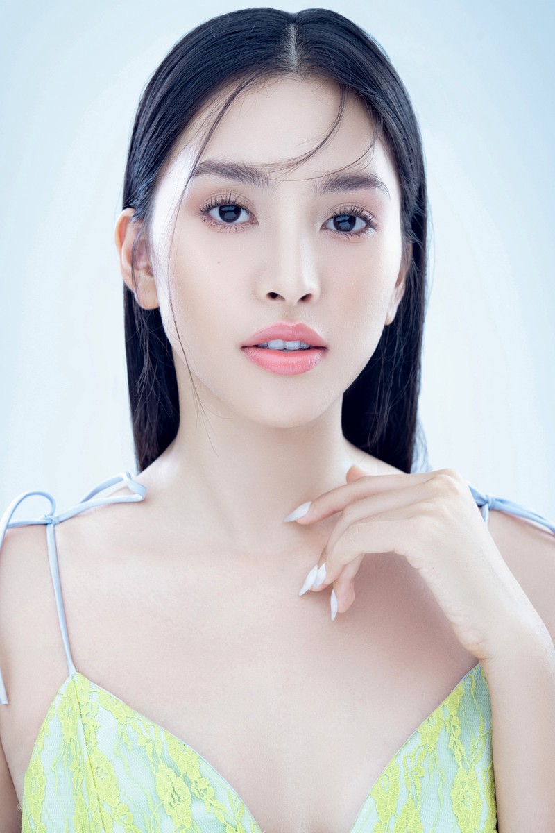 ngat ngay truoc ve dep ngot ngao cua hoa hau tieu vy trong bo anh moi hinh 1