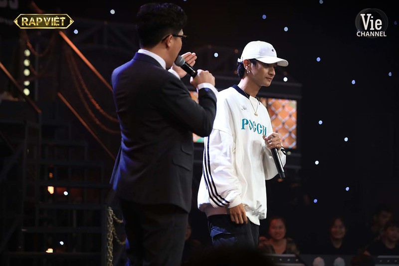 rapper dep tua nam than, bung no voi ban hit cua bich phuong  hinh 2