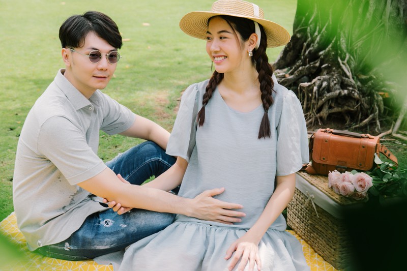 a hau thuy van khoe duoc chong doanh nhan cham soc khi mang bau  hinh 4