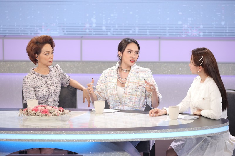 huong giang, hari won tiet lo 3 quy tac quan trong cua hoi chi em  hinh 2