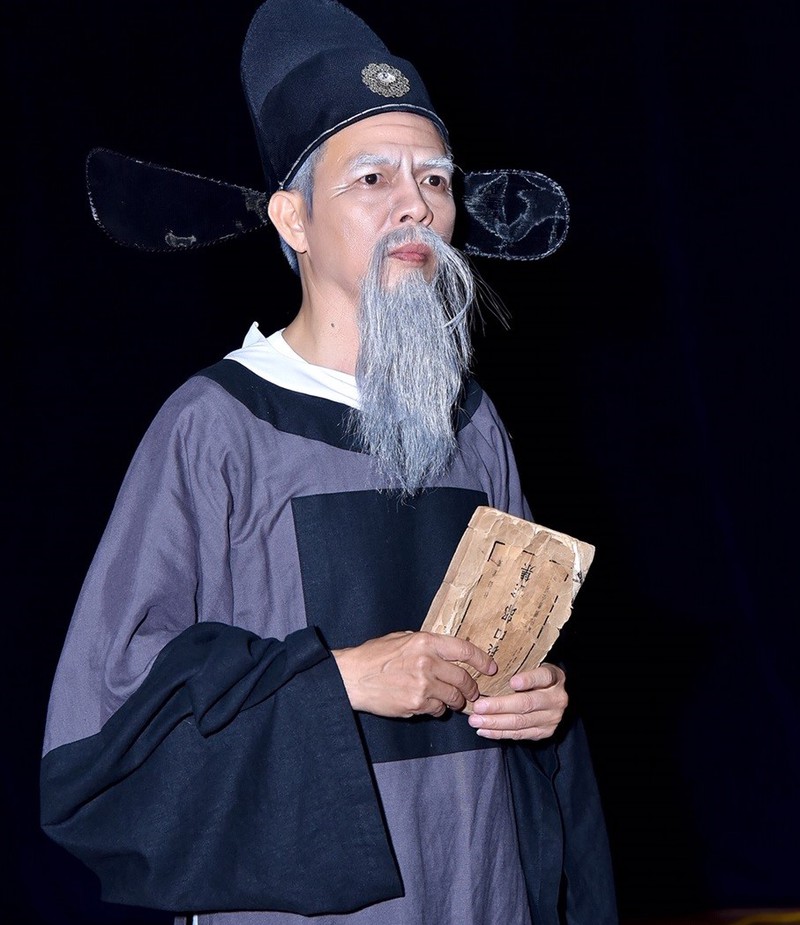 dua kich noi den gan hon voi sinh vien hinh 5