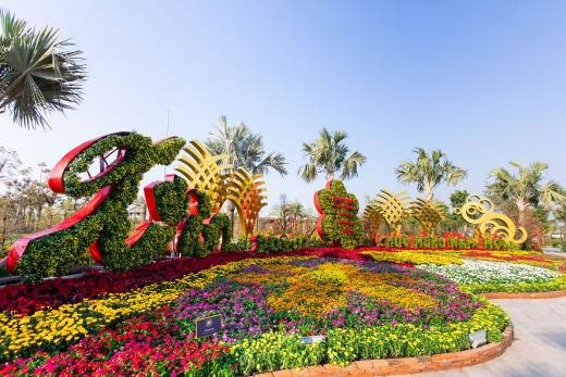 tung bung hoi xuan vinhomes xuyen tet hinh 1