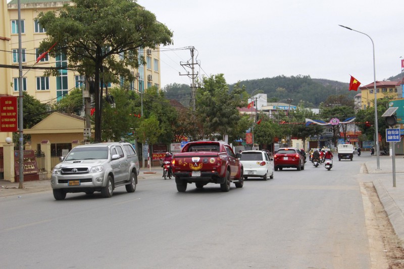  nhon nhip cac hoat dong vui xuan o son la hinh 1