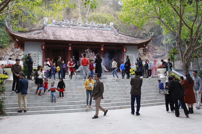  nhon nhip cac hoat dong vui xuan o son la hinh 2