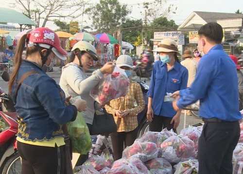 dua thanh long vao tieu thu o cac khu cong nghiep, giam ton dong hinh 1