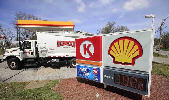 thoa thuan cat giam san luong cua opec+: lieu thuoc than ky cuu gia dau? hinh 1