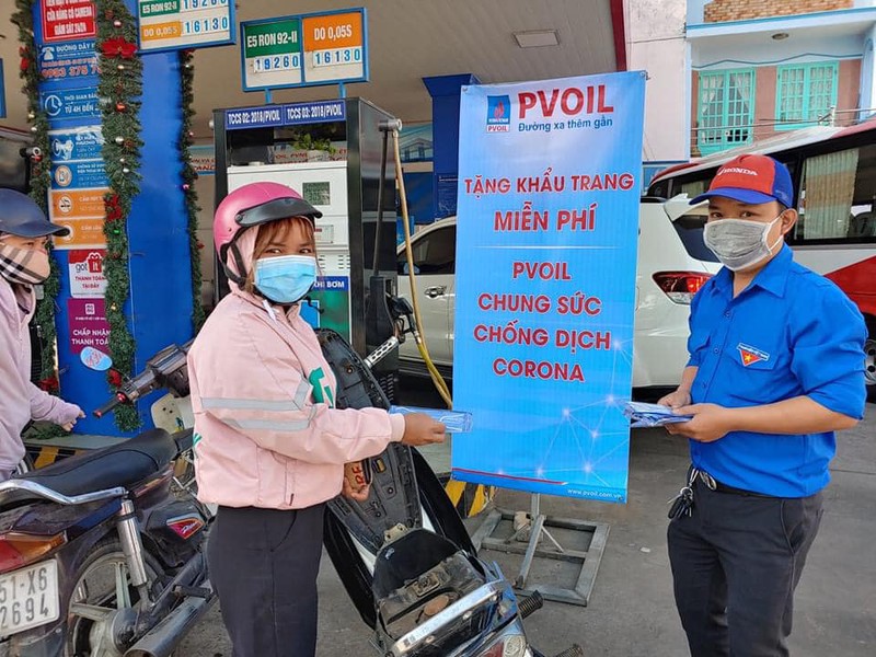 petrovietnam: chung suc cung cong dong chong dich hinh 2