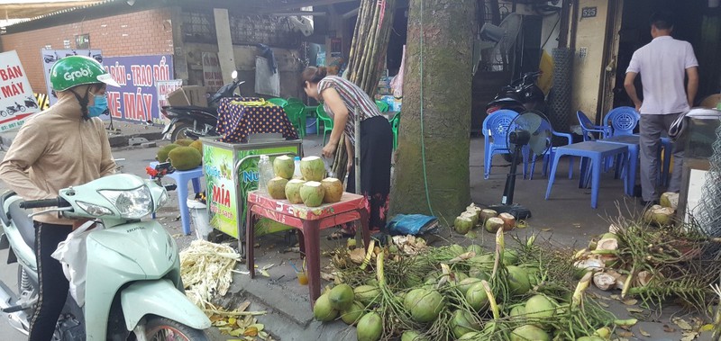 kinh doanh giai khat o via he ha noi "hot bac" mua nang nong hinh 6