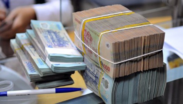 nhieu ngan hang giam 20 - 40% chi tieu loi nhuan nam 2020 hinh 1