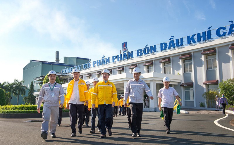 cum cn khi dien dam ca mau: tiet kiem nang luong, quan tri hieu qua hinh 1