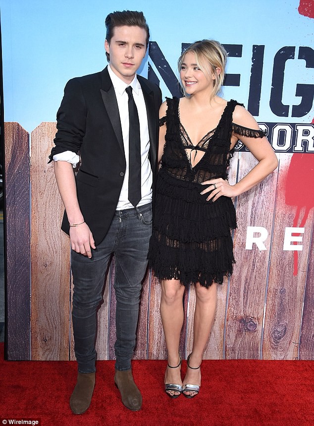 brooklyn beckham chia tay ban gai sau 4 thang cong khai hen ho hinh 2