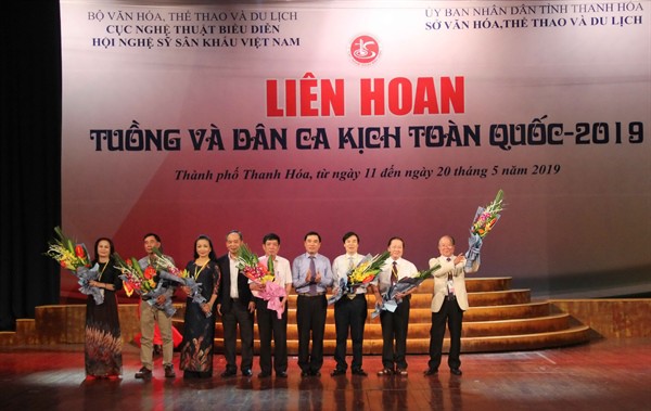 5 su kien van hoc nghe thuat noi bat trong nam 2019 do vov binh chon hinh 3