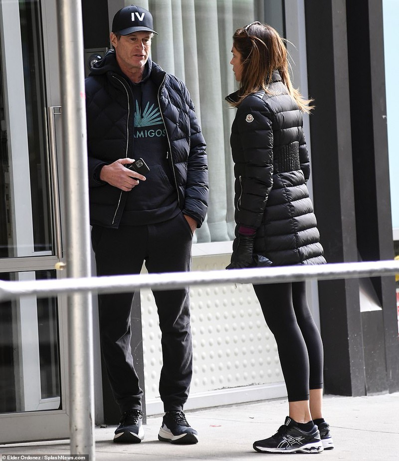 cindy crawford va ong xa cang thang tro chuyen ve ban trai cua con gai hinh 8