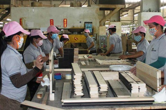 binh duong huy le hoi va de xuat cho lao dong tro lai tu vung dich nghi viec hinh 1