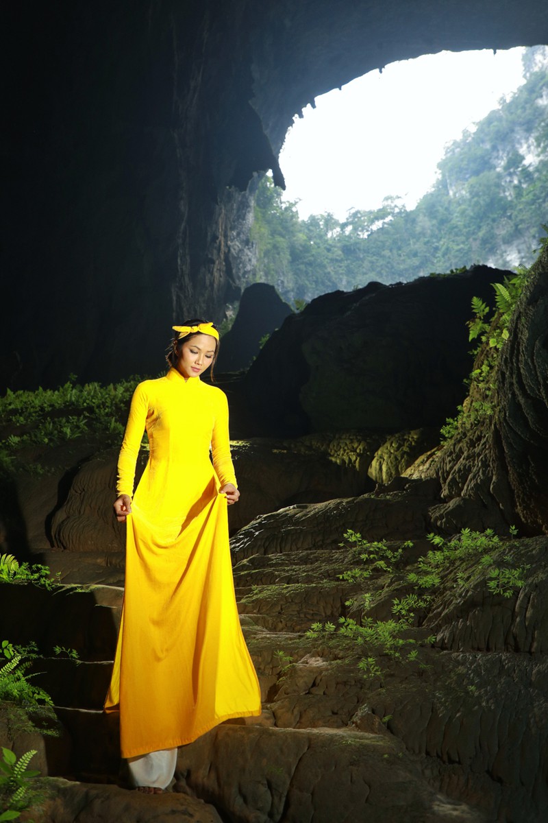 chiem nguong bo anh dac biet cua hoa hau h'hen nie tai hang son doong hinh 6