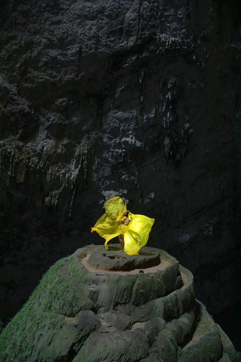 chiem nguong bo anh dac biet cua hoa hau h'hen nie tai hang son doong hinh 10