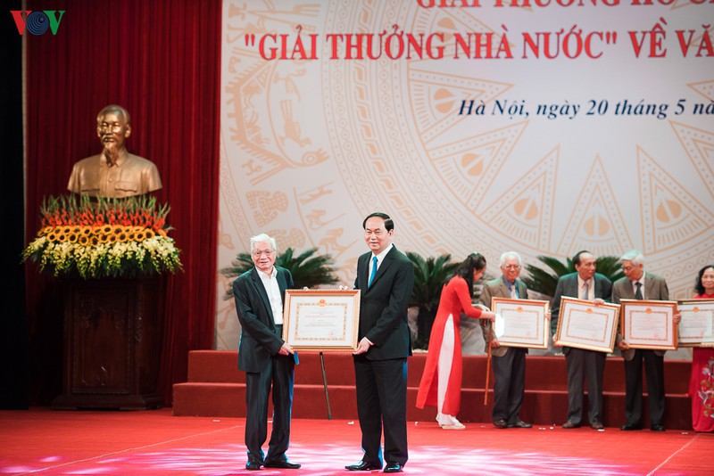 ho so xet tang giai thuong ho chi minh ve vhnt phai dang cong khai hinh 1